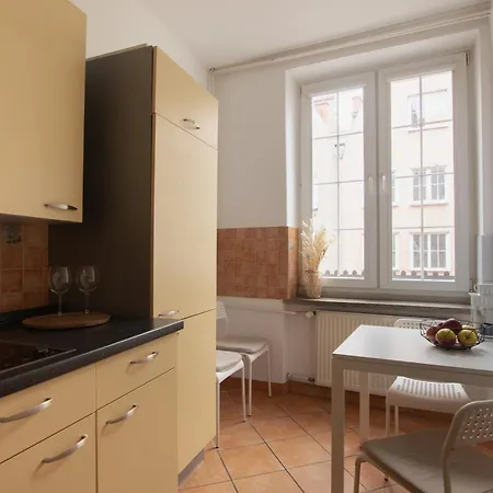 Just One Bedroom Old Town