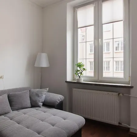 Just One Bedroom Old Town Apartment Danzig