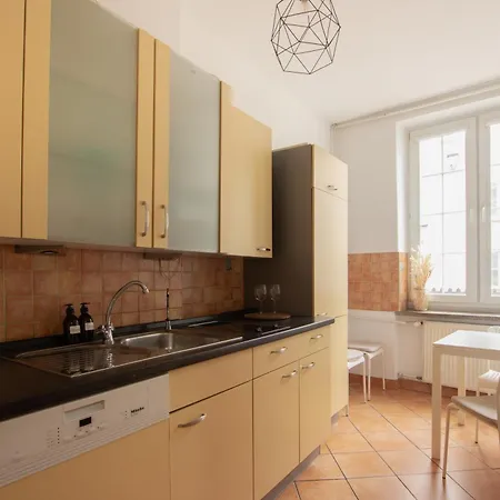 Апартаменты Just One Bedroom Old Town